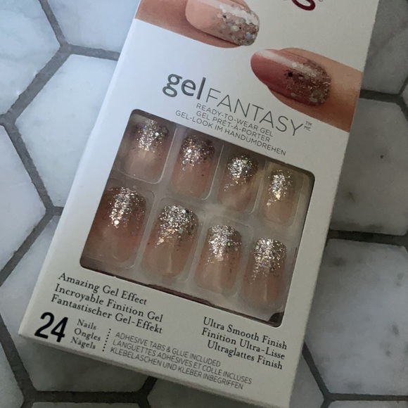 KISS Gel Fantasy Nail Fanciful Kit Medium Length - Picture 5 of 6